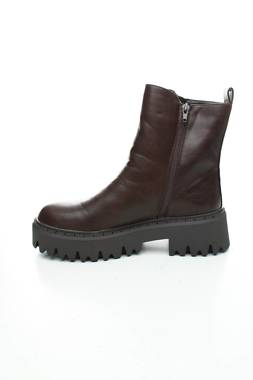 Дамски боти Asos2