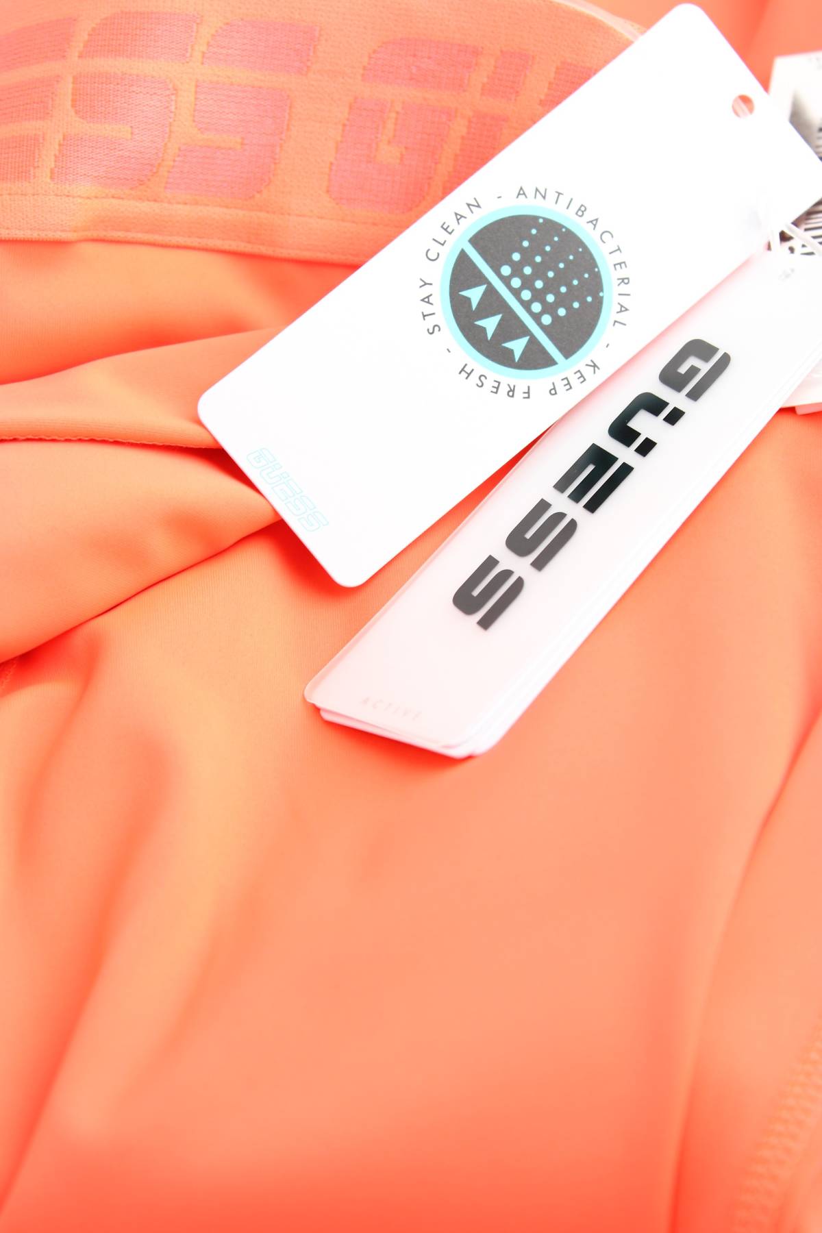 Γυναικείο κολάν Guess3