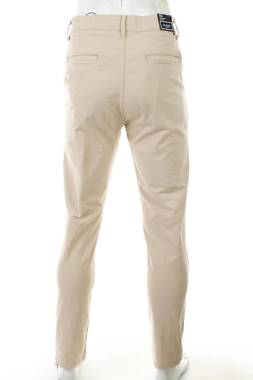 Мъжки панталон Guess2