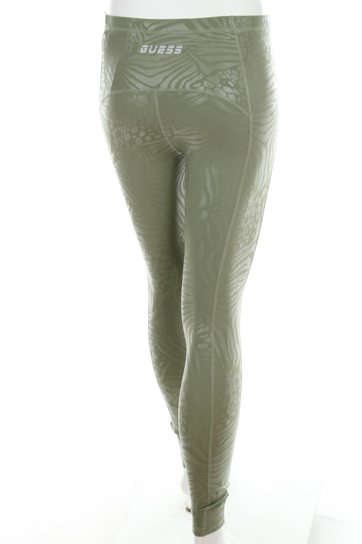 Дамски спортен клин Guess2