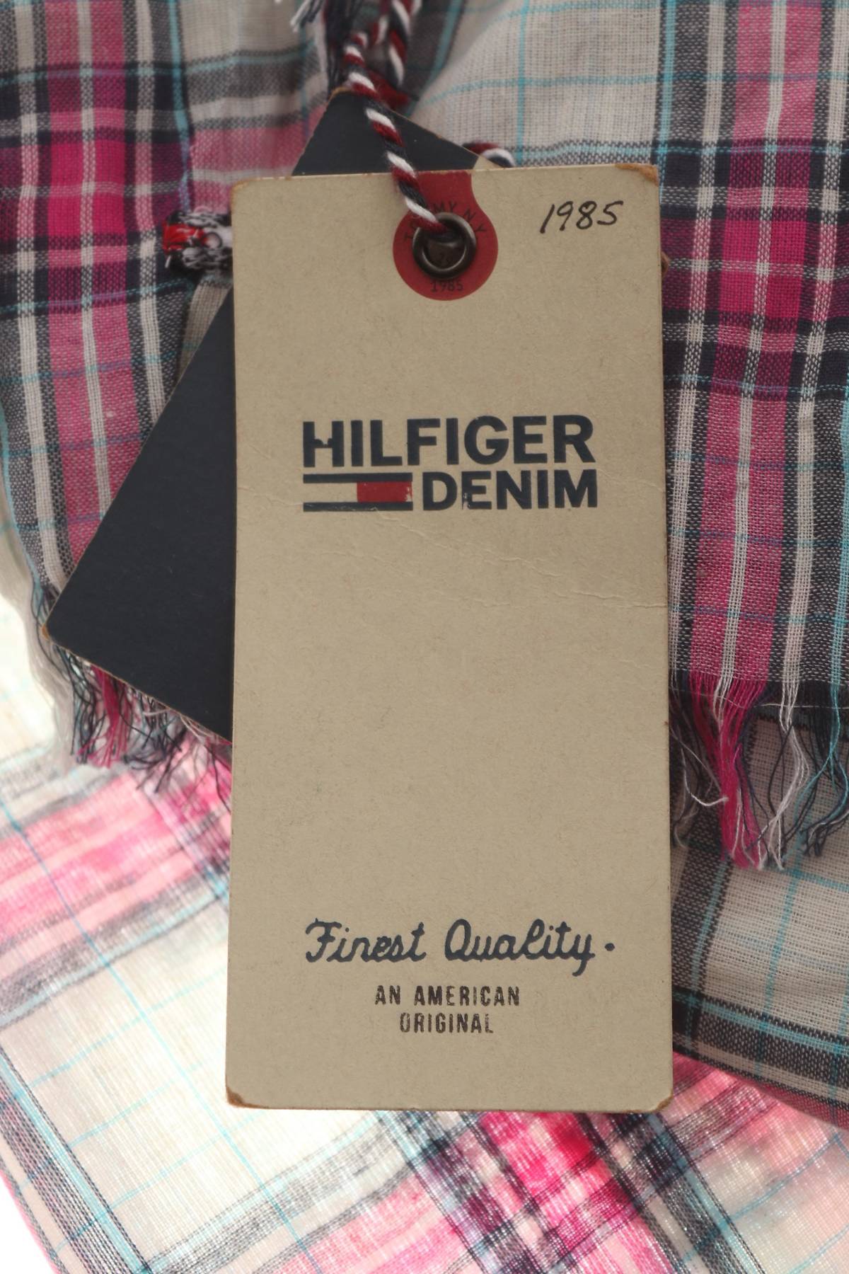 Шал Tommy Hilfiger3