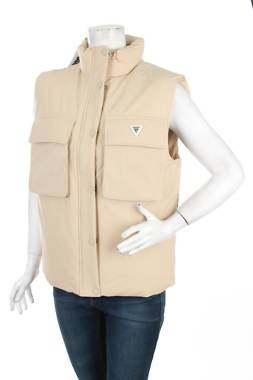 Дамски елек Guess1