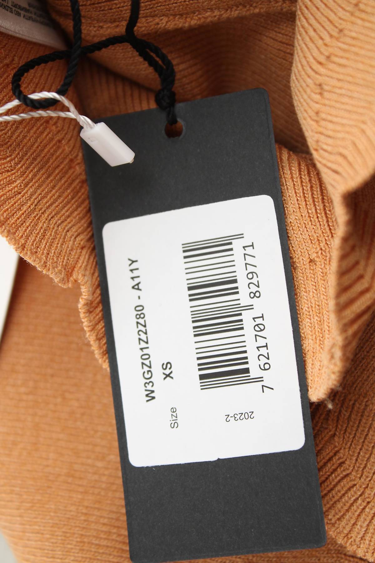 Γυναικείο σορτσάκι Guess3 - Contourshop.gr Γυναικείο σορτσάκι Guess3