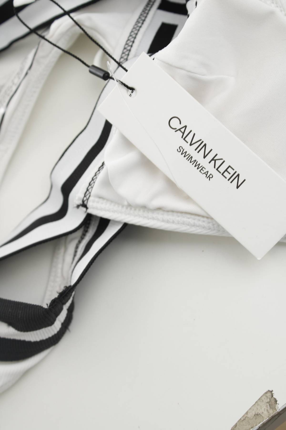 Σετ μαγιό Calvin Klein3