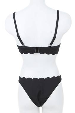 Бански костюм Hunkemoller2