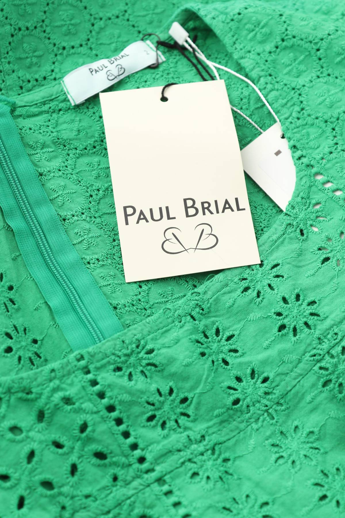 Рокля Paul Brial3