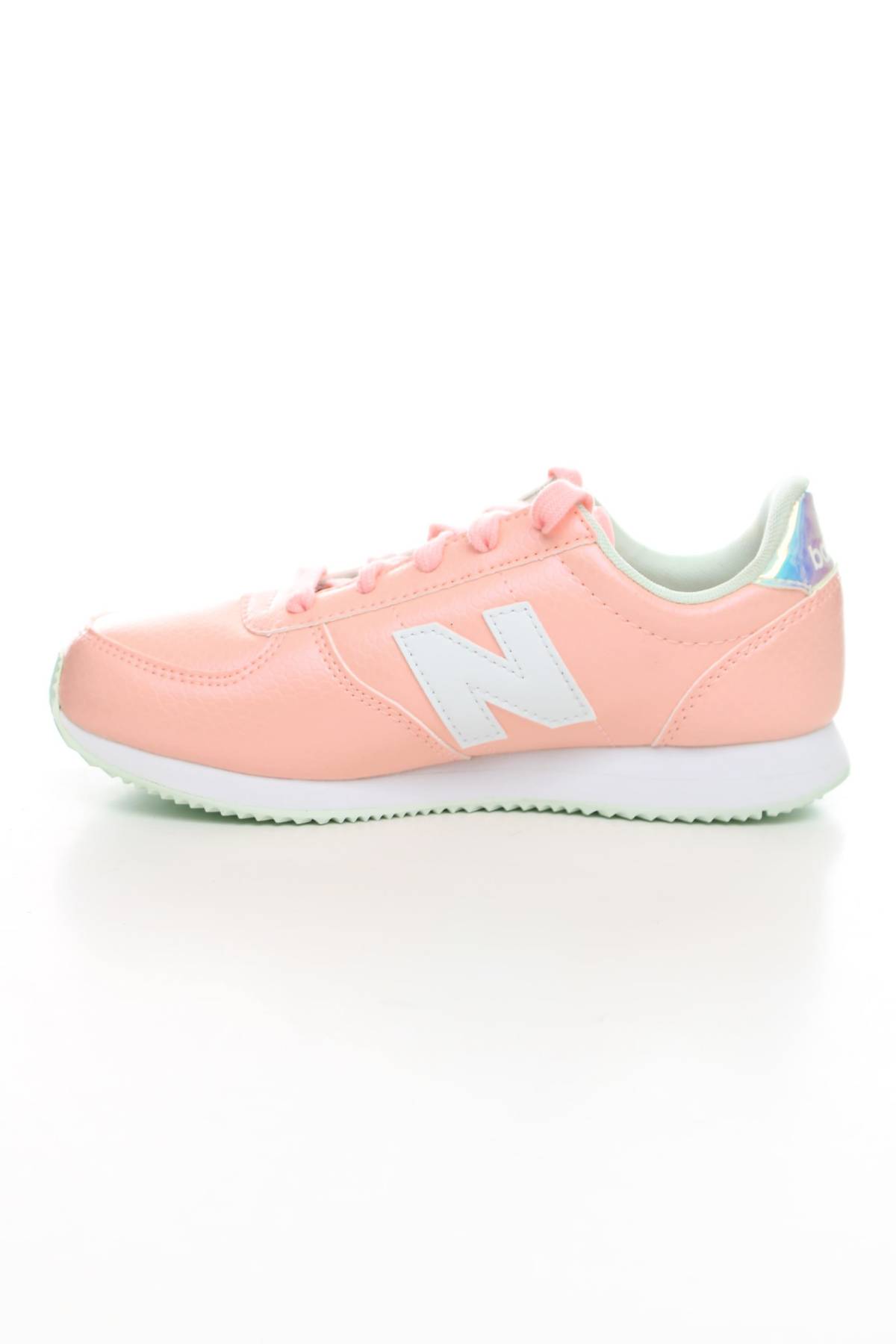 Παιδικά αθλήτικα παπούτσια New Balance2
