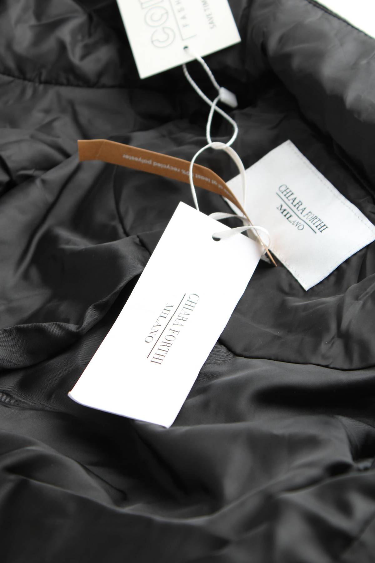 Дамско яке Chiara Forthi4 - Contour.bg Дамско яке Chiara Forthi4