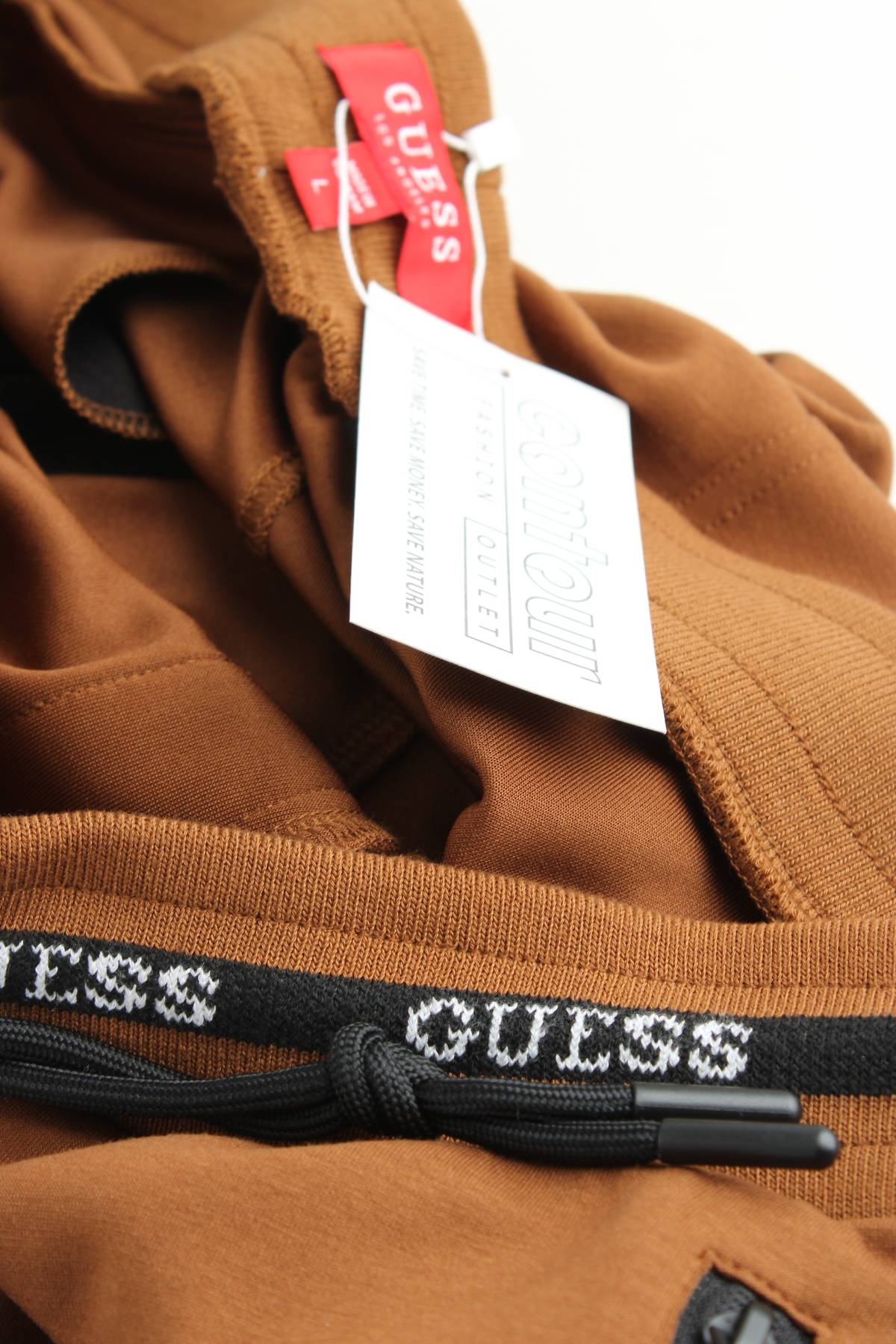 Мъжко спортно долнище Guess3