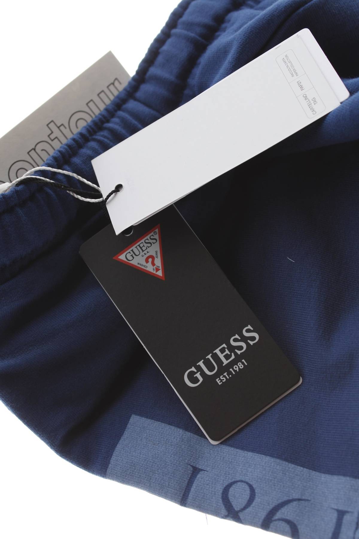 Детски къс панталон Guess3 - Contour.bg Детски къс панталон Guess3