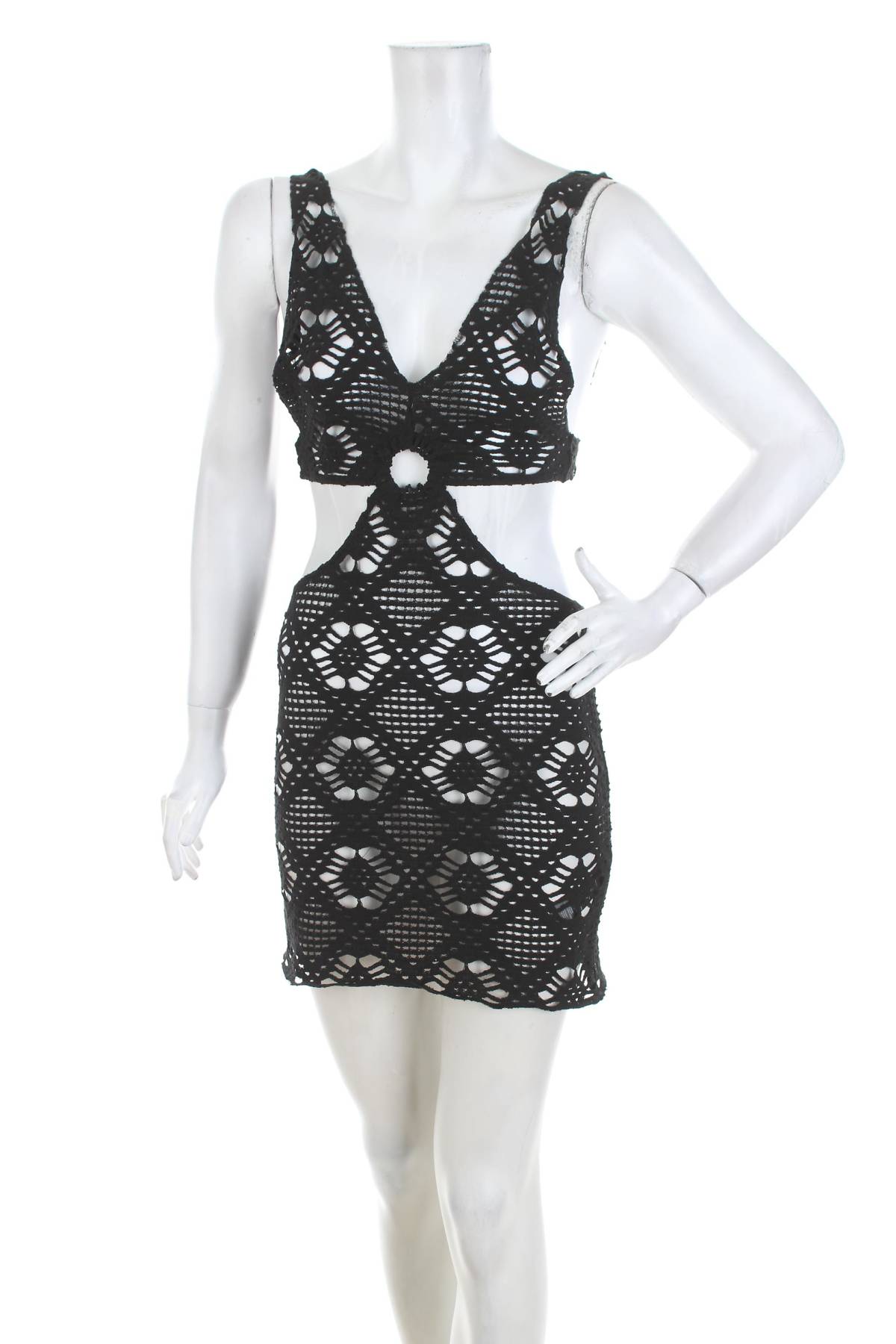 Рокля Boohoo1