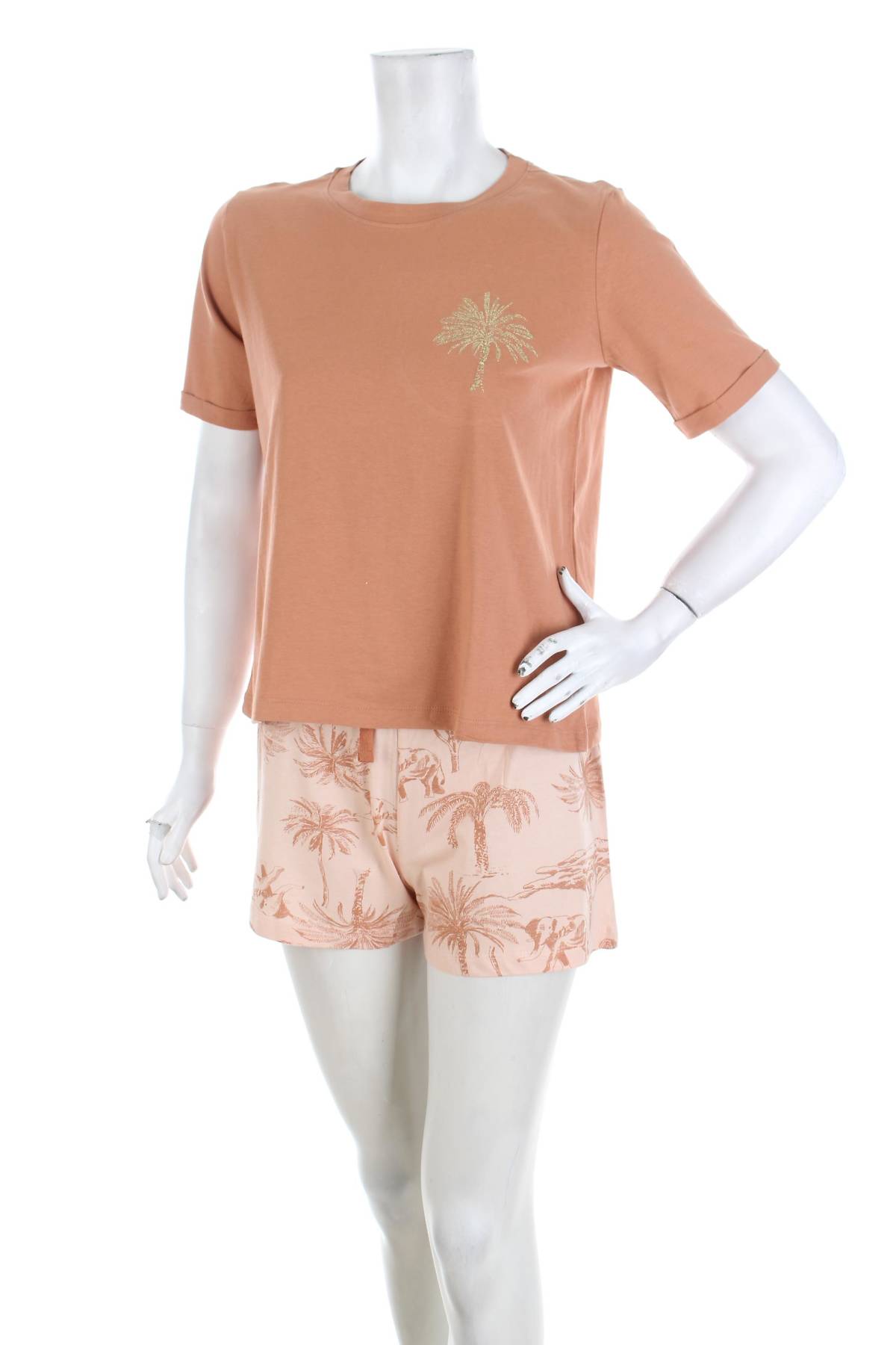 Дамска пижама Sinsay1