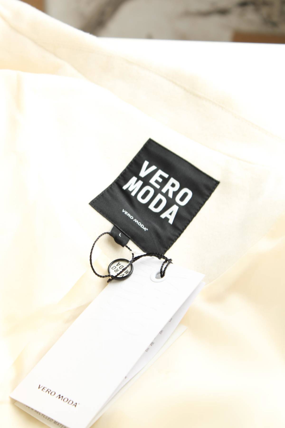 Дамско палто Vero Moda4 - Contour.bg Дамско палто Vero Moda4