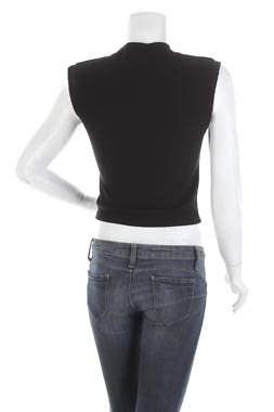 Γυναικείο αμάνικο Boohoo2 - Contourshop.gr Γυναικείο αμάνικο Boohoo2