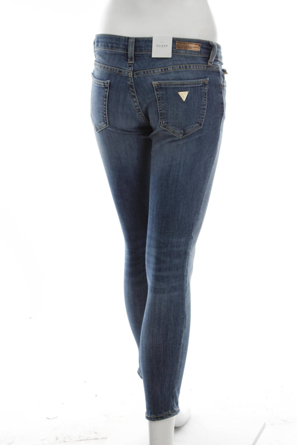 Дамски дънки Guess2 - Contour.bg Дамски дънки Guess2