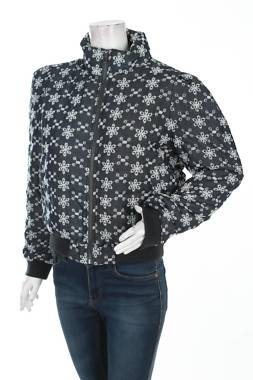 Дамско яке Desigual1