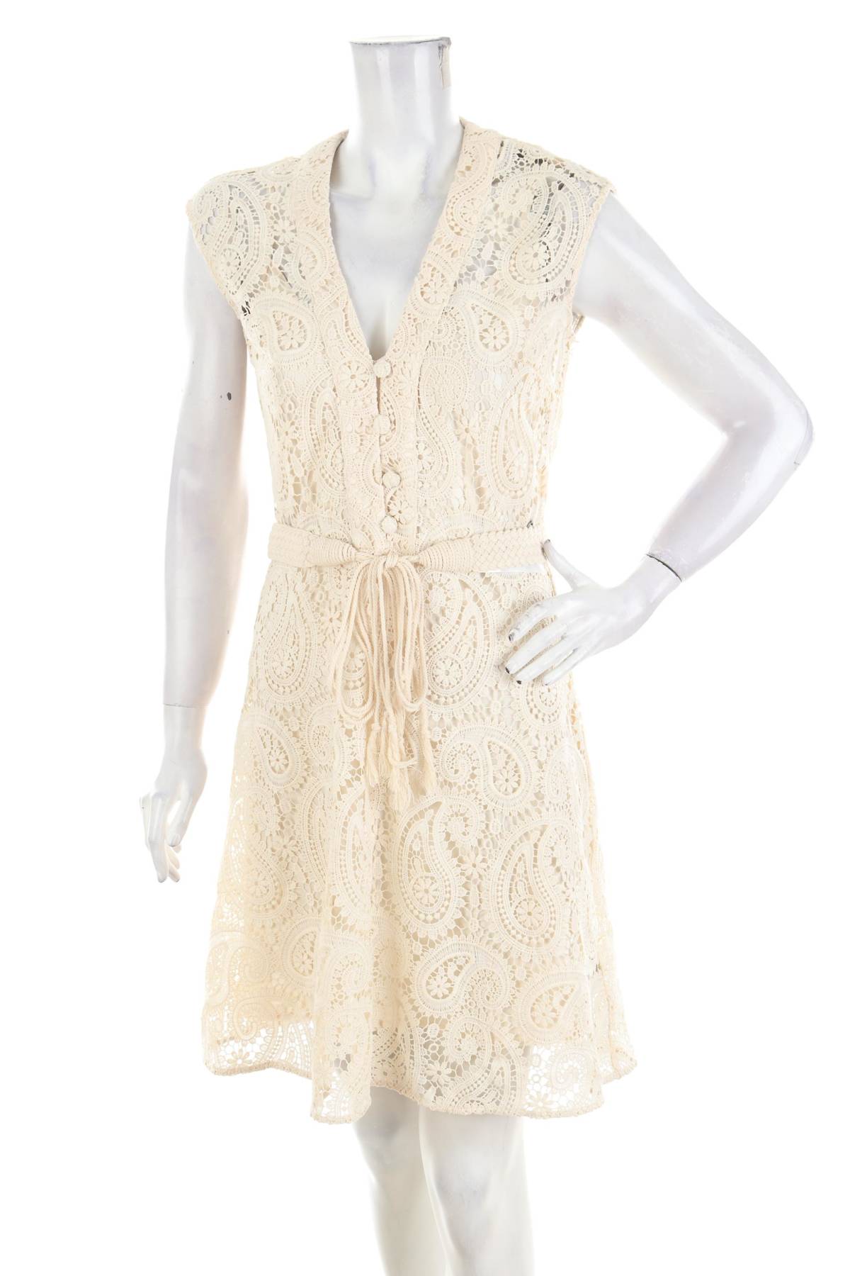 Φορέματα Guess1