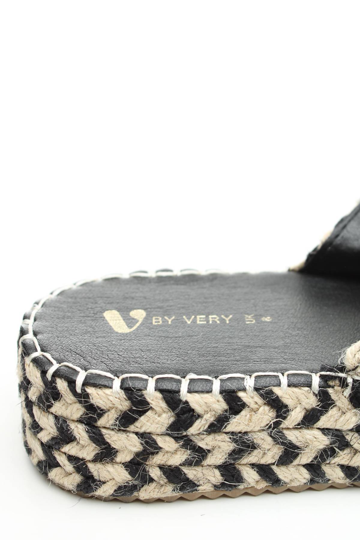 Чехли V by Very5