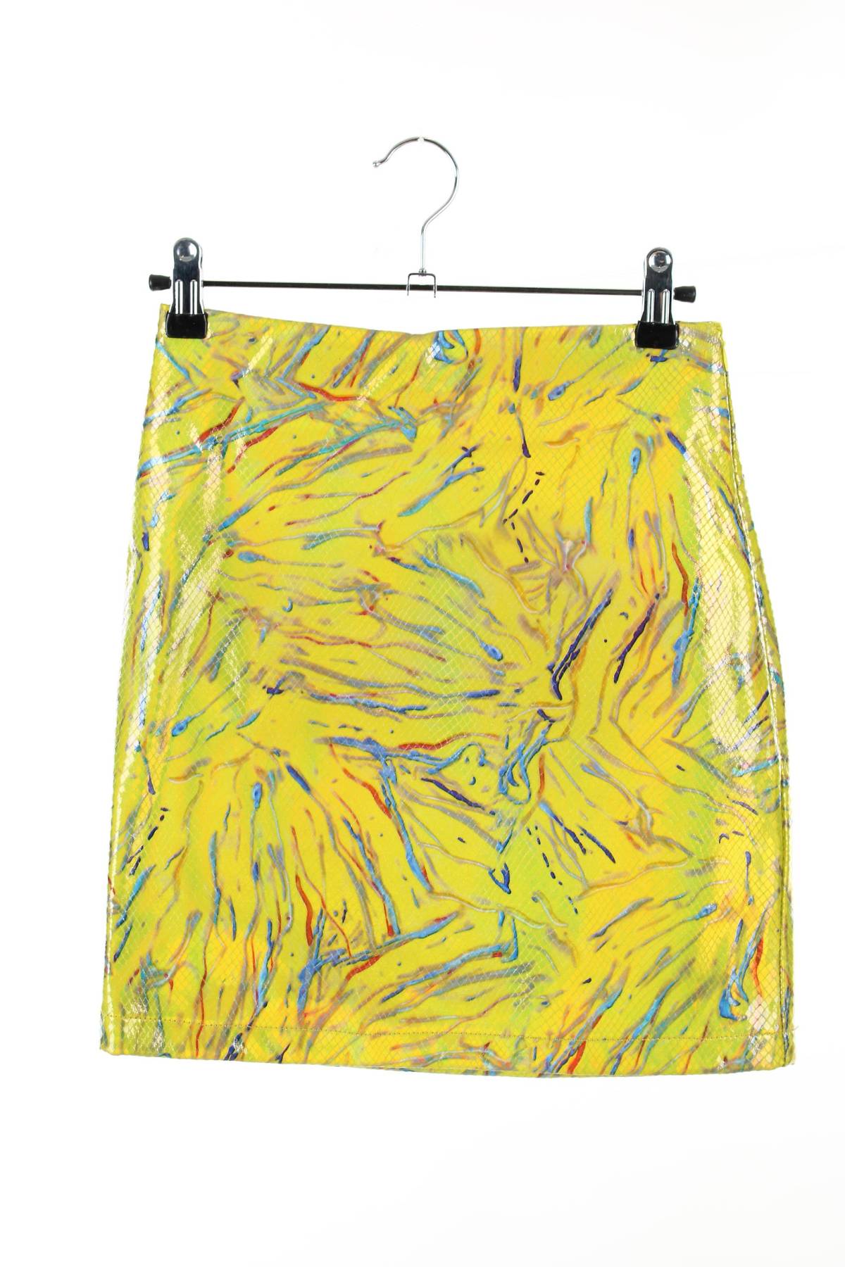 Кожена пола Desigual1