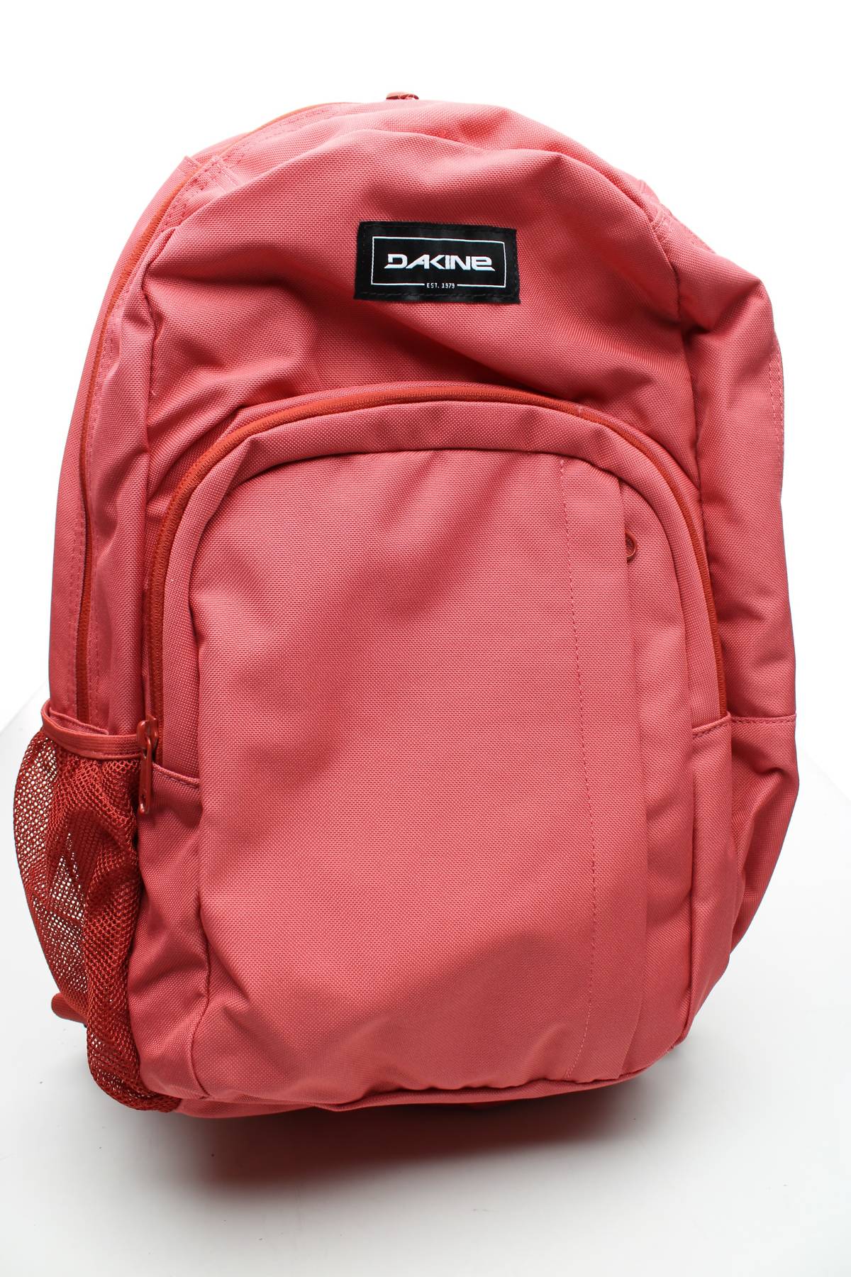 Раница Dakine1