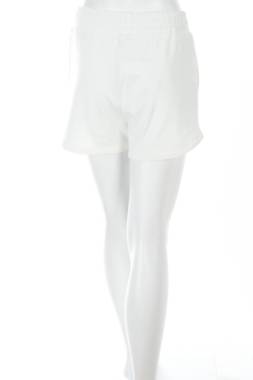 Дамски къс панталон Viral Vibes2