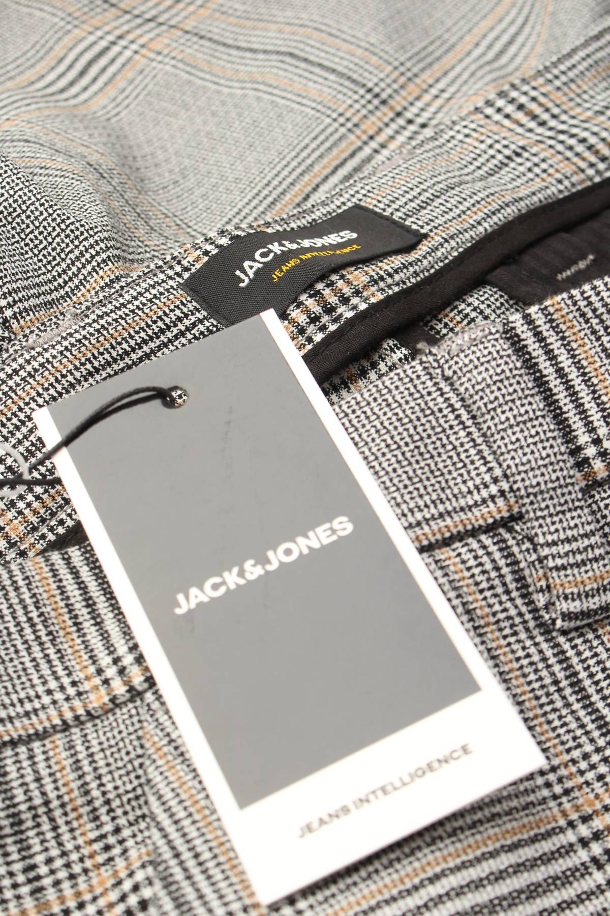 Мъжки къс панталон Jack & Jones3