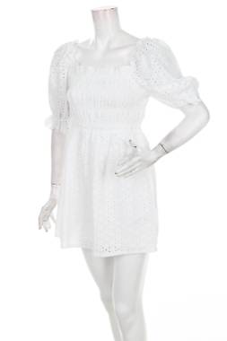 Φορέματα Boohoo1 - Contourshop.gr Φορέματα Boohoo1