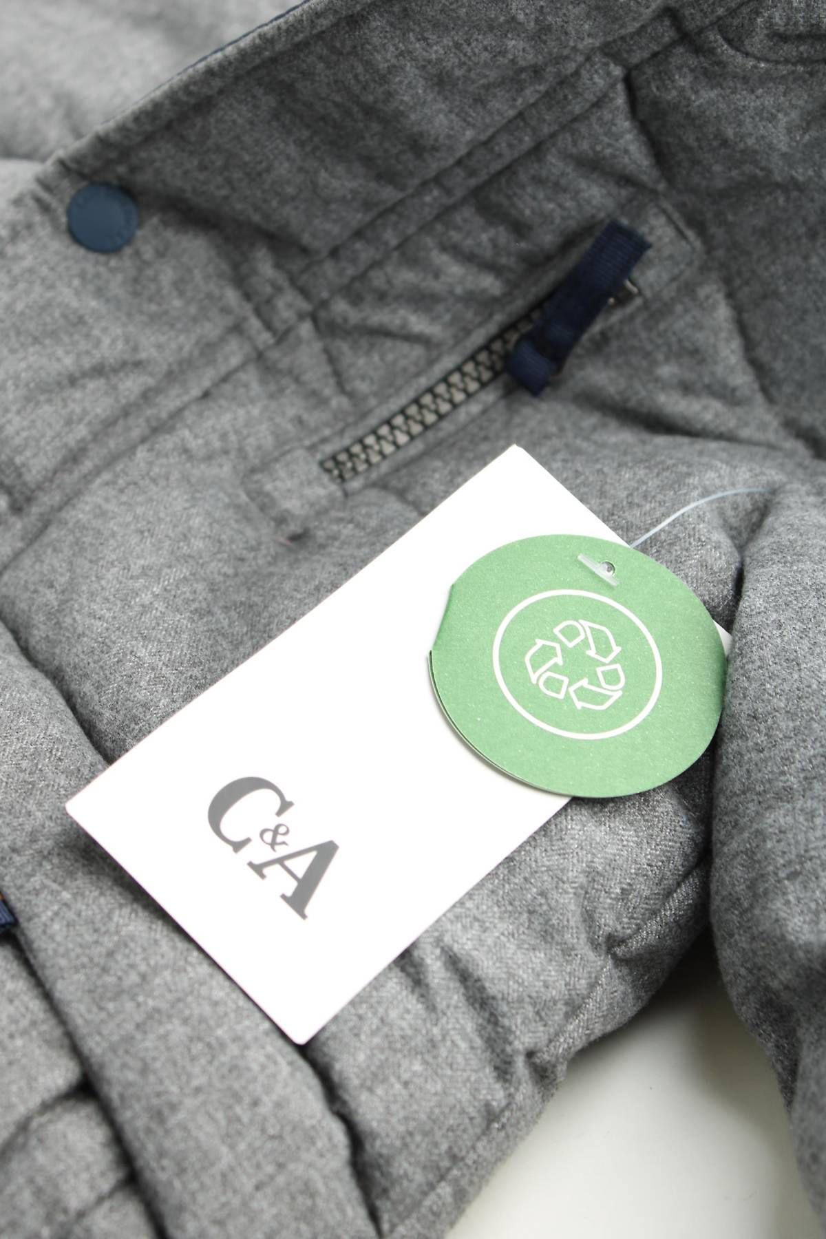 Παιδικό μπουφάν C&A3