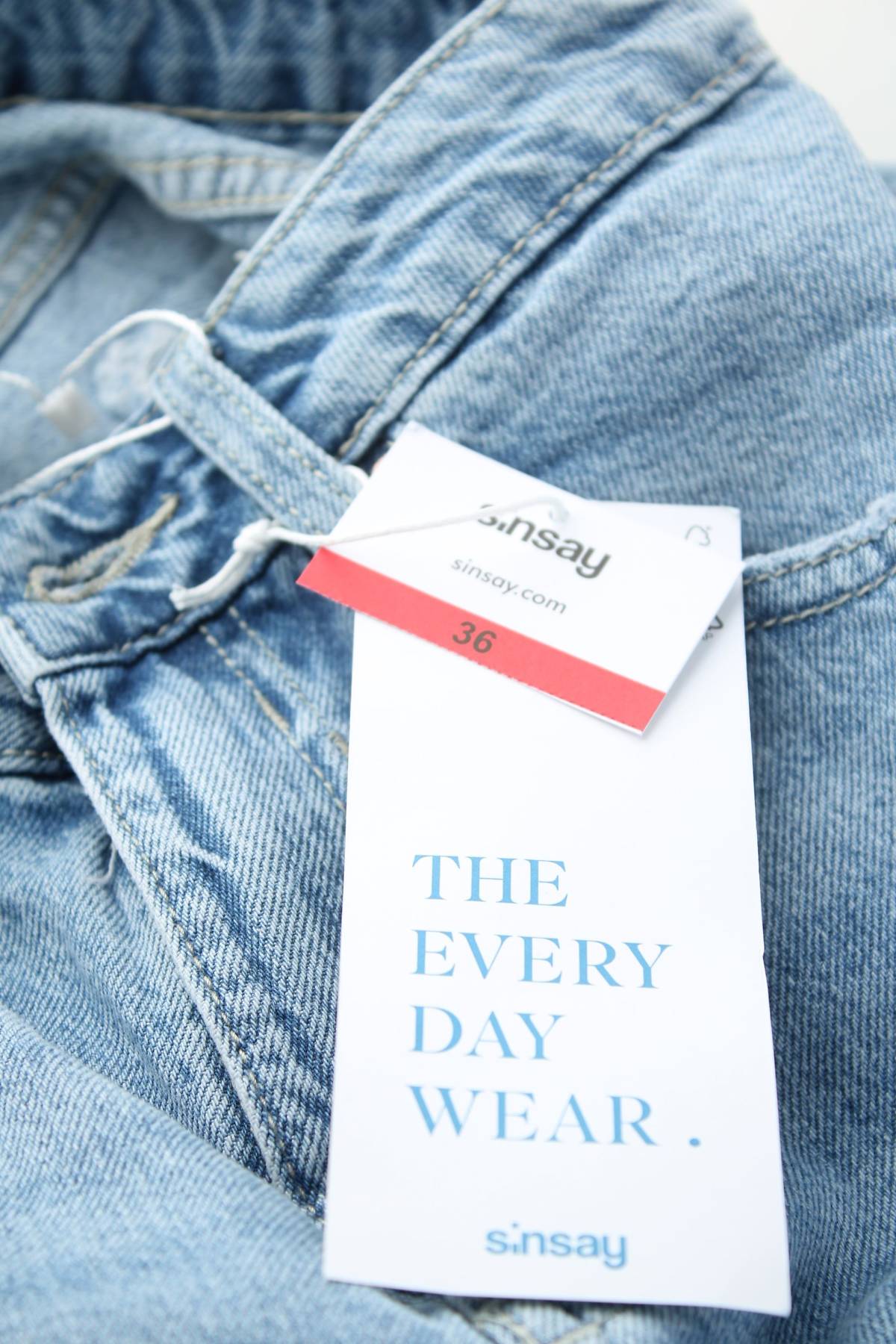 Дамски къси дънки Sinsay3