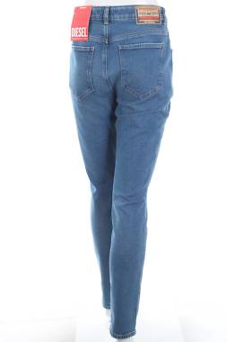 Γυναικεία τζιν Diesel2