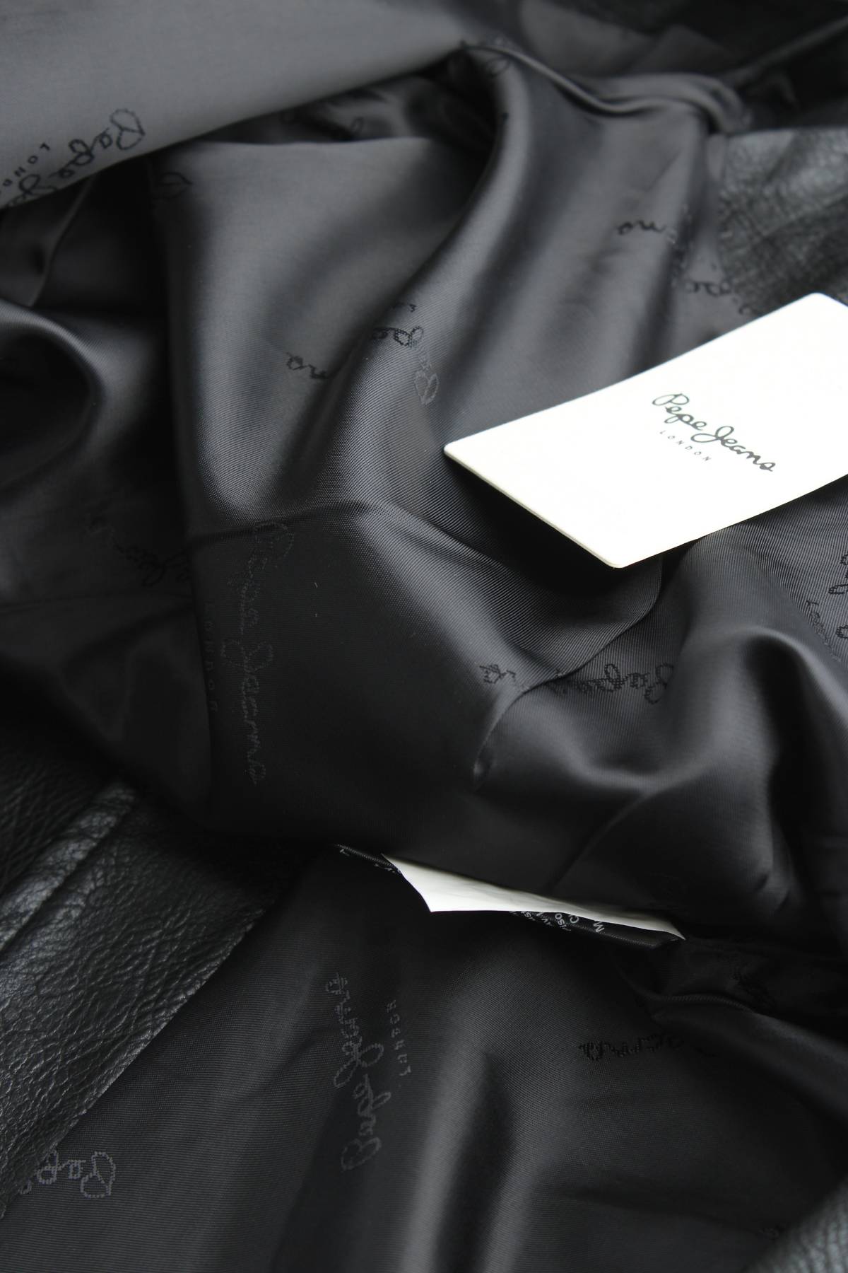 Дамско кожено яке Pepe Jeans4