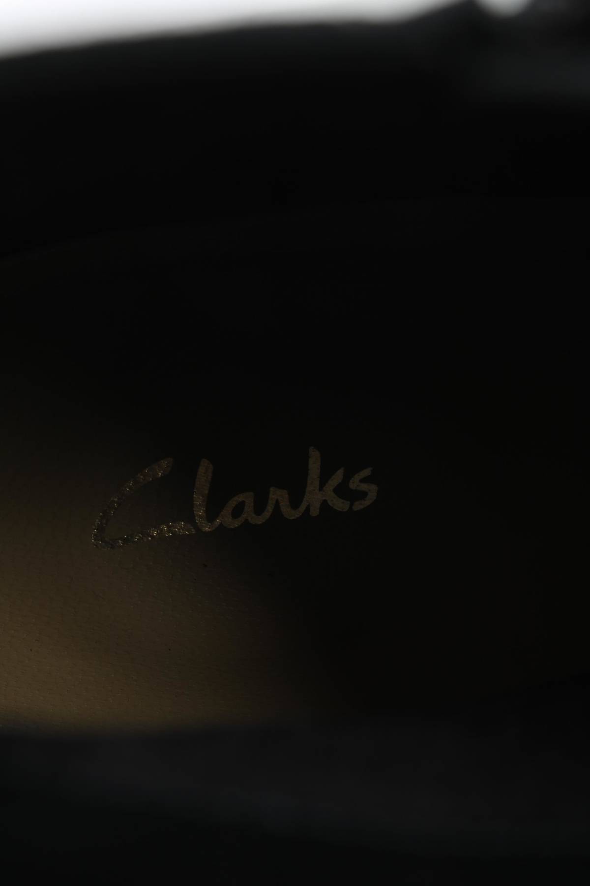 Γυναικεία παπούτσια Clarks5