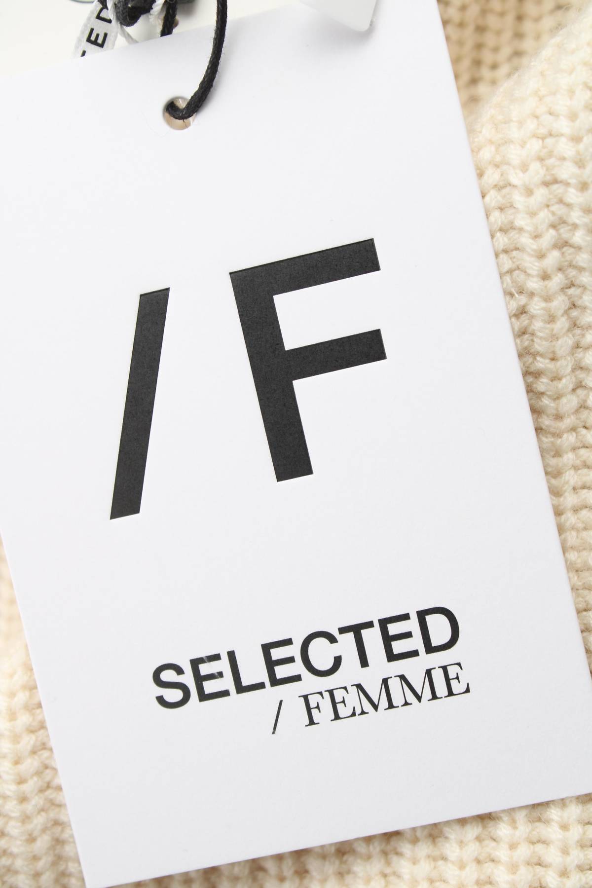 Дамски пуловер Selected Femme3