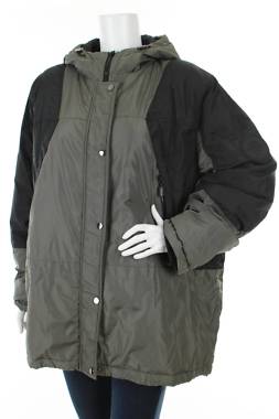 Дамско яке Boohoo1