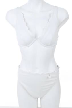 Бански костюм Hunkemoller1