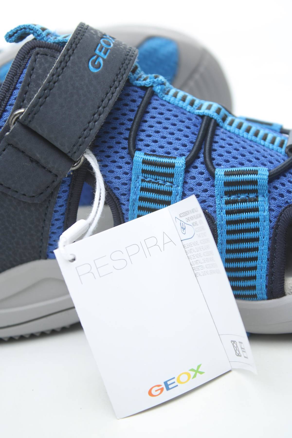 Детски сандали Geox5