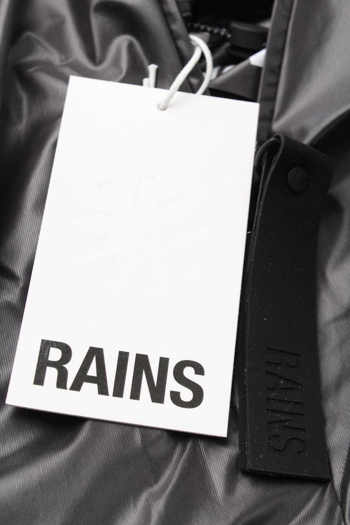Дъждобран Rains4
