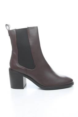 Дамски боти V by Very1