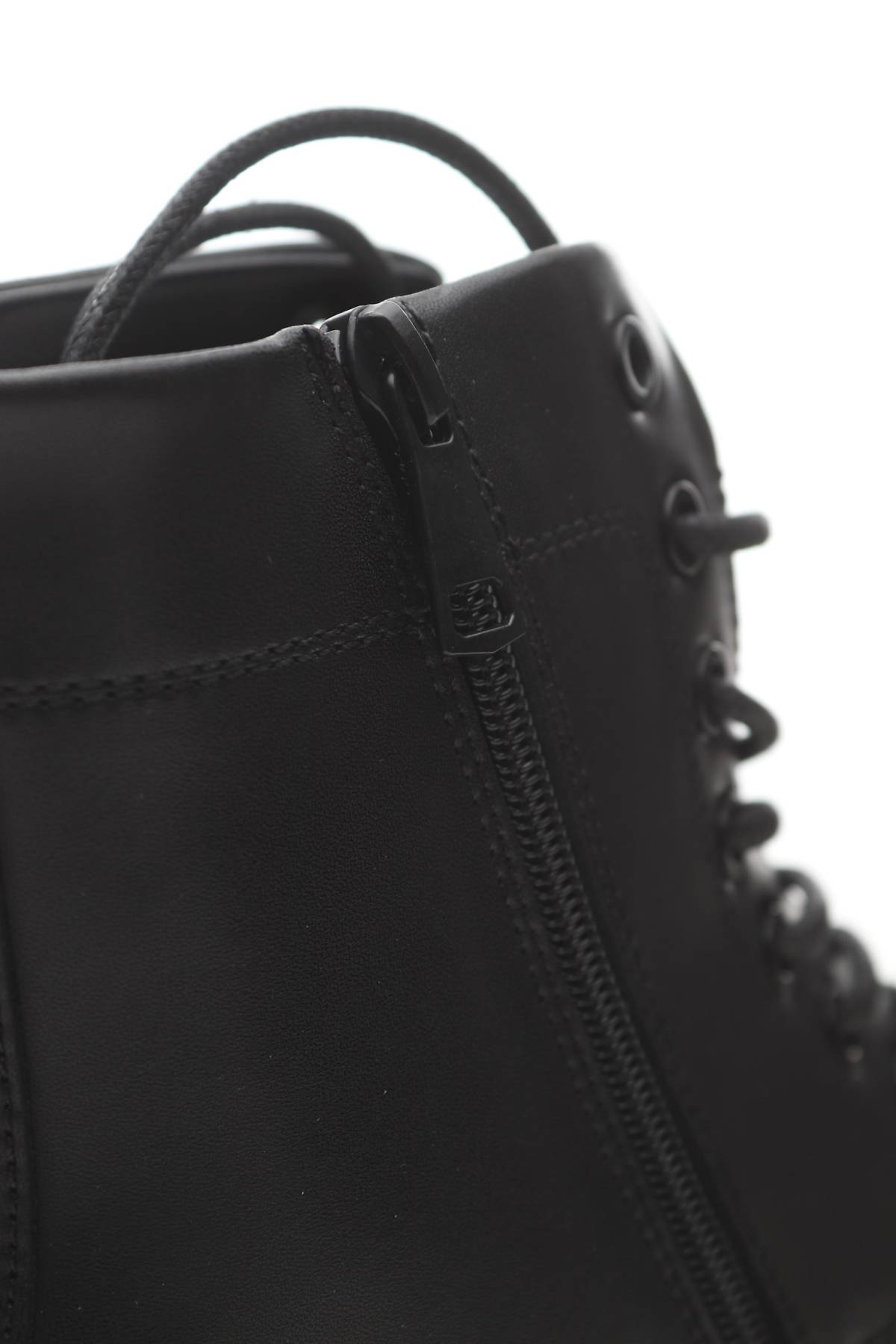 Мъжки обувки Steve Madden5