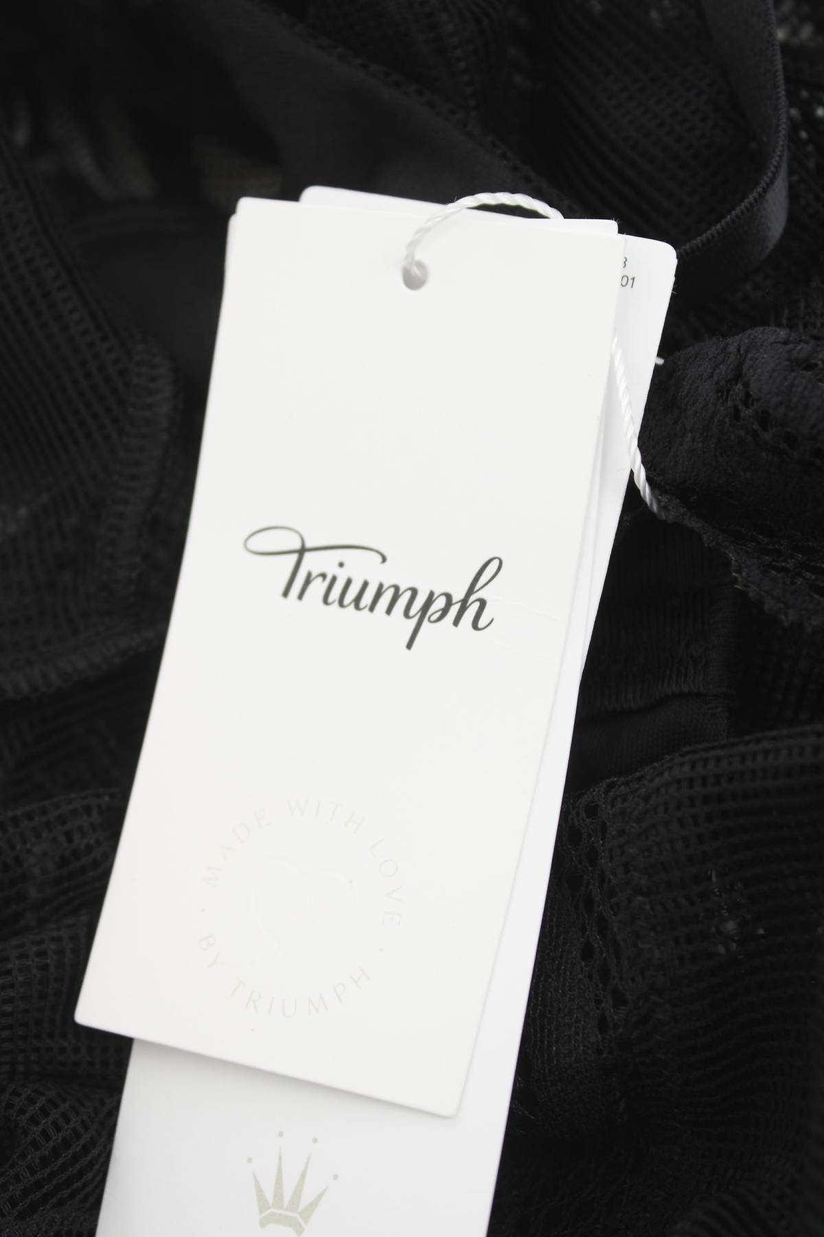 Дамско боди Triumph3