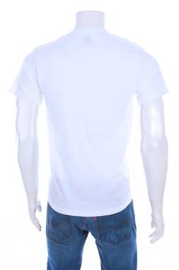Мъжка тениска Fruit Of The Loom2 - Contour.bg Мъжка тениска Fruit Of The Loom2