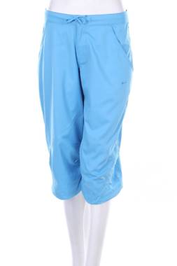 Дамски къс спортен панталон Nike1 - Contour.bg Дамски къс спортен панталон Nike1