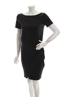 Φορέματα Guess1