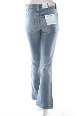 Γυναικεία τζιν Guess2