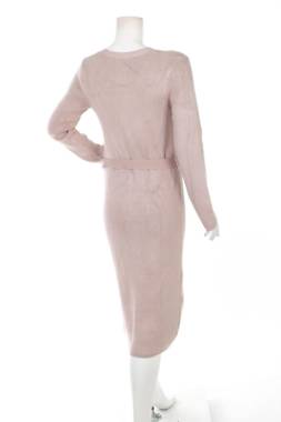 Φορέματα Guess2