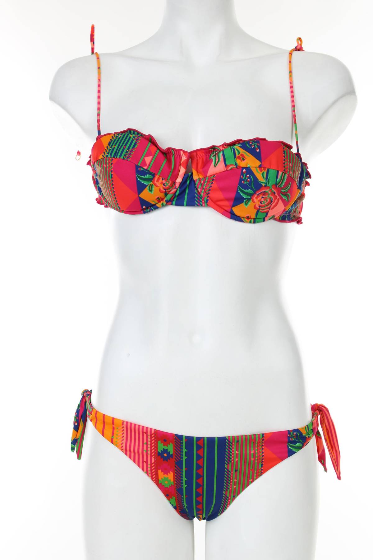 Бански костюм F**k1