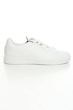 Кецове Pier One1