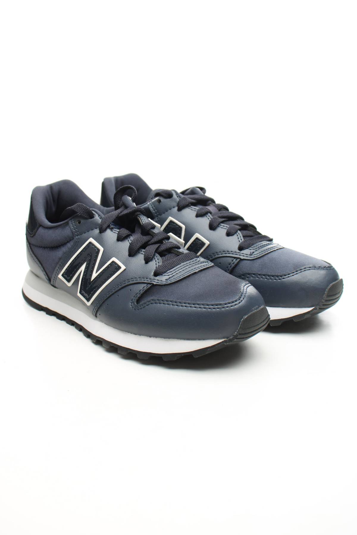 Παιδικά αθλήτικα παπούτσια New Balance3