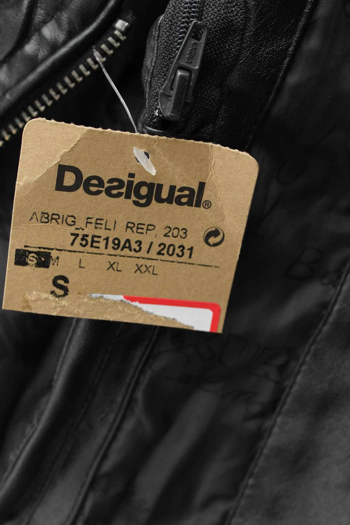 Мъжко кожено яке Desigual4