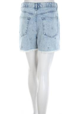 Дамски къси дънки Sinsay2